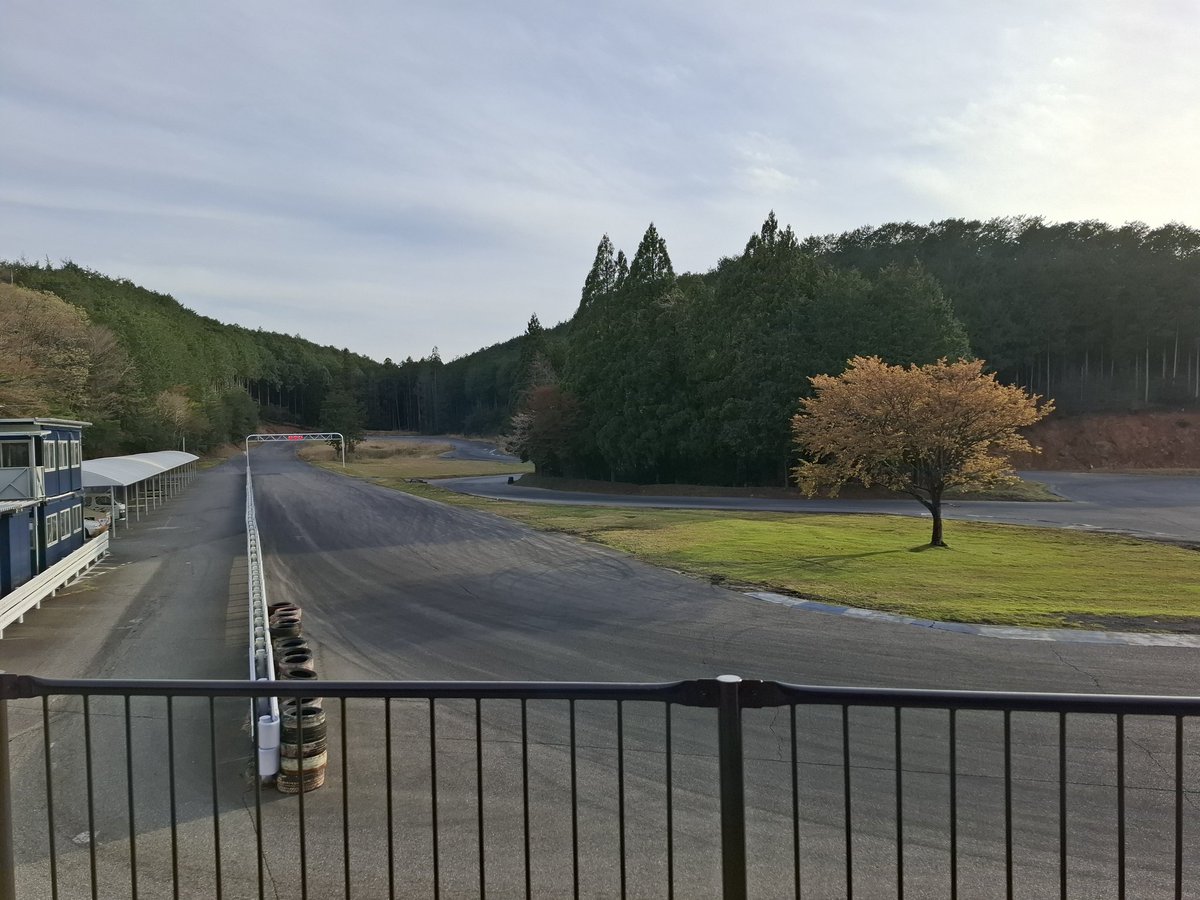 ひろクロ tweet media