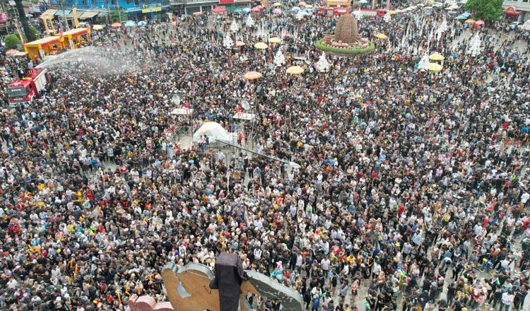 Jacob in Cambodia 🇺🇸 🇰🇭 tweet media