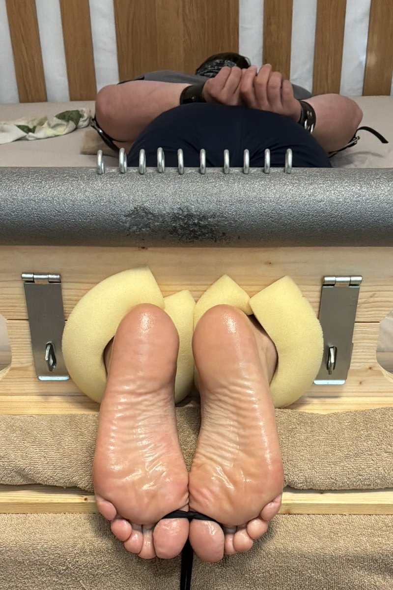 SubmitYourSoles tweet media