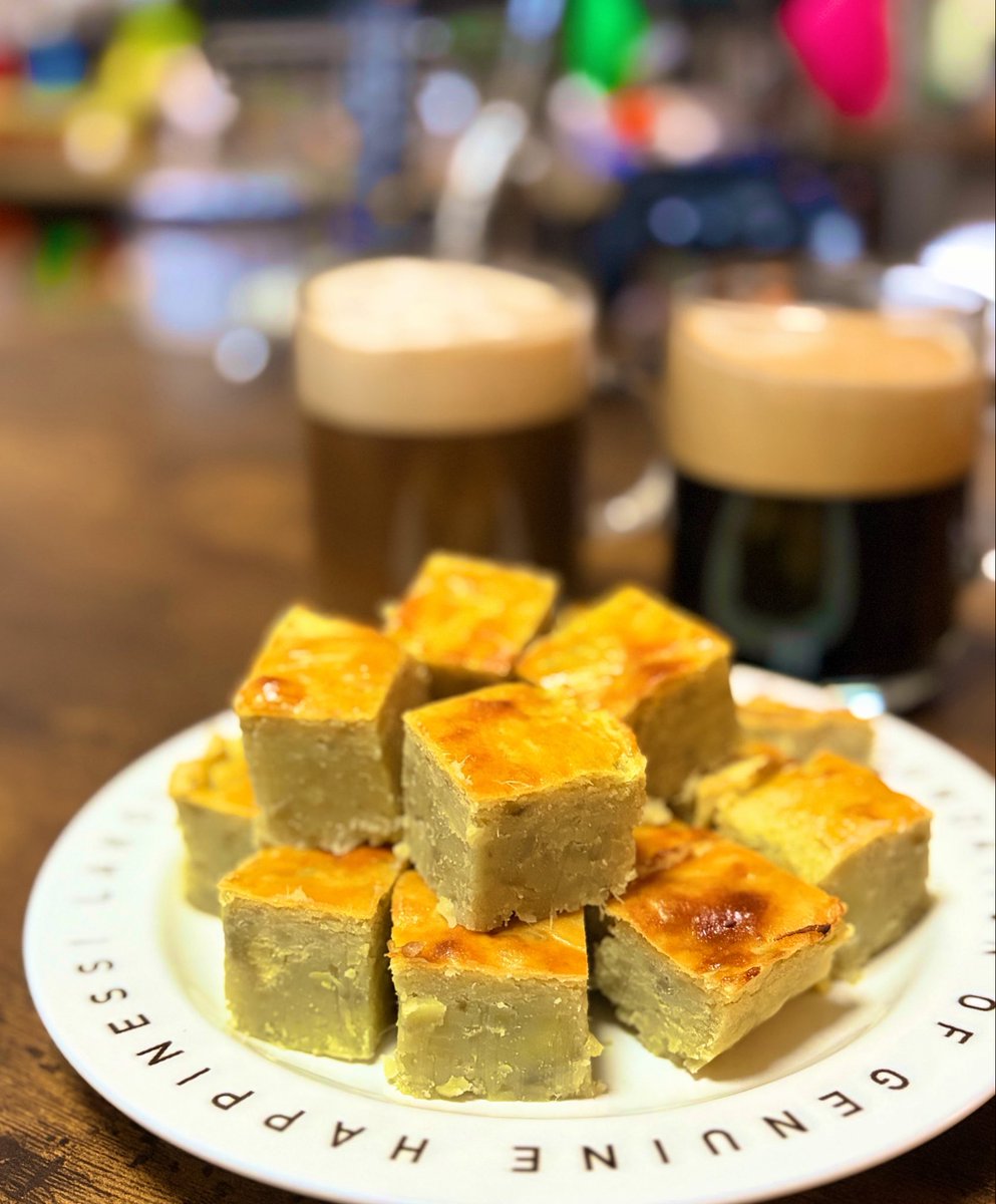 ɴ ᵃ ʳ ⁱ 𖤐˒˒ tweet media