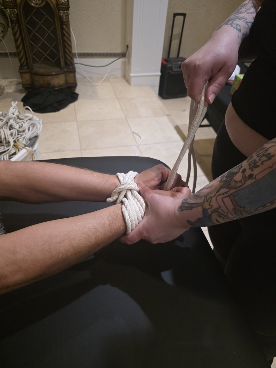 MsMichelle_Lacy's tweet photo. Some glimpses of @DominatrixArts https://t.co/ZtyCVrb0No
