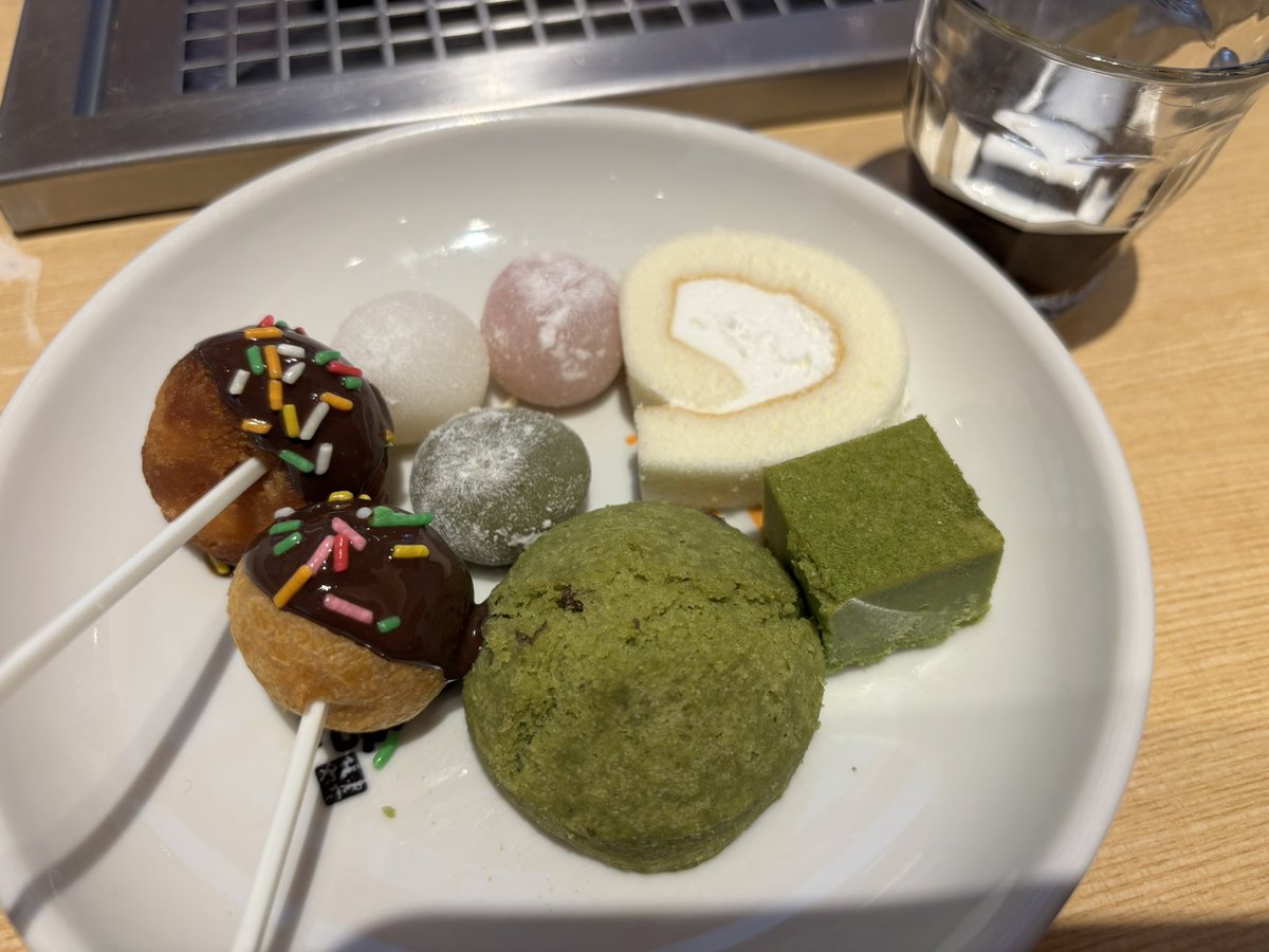 初めて串カツ屋さんへ行った✨子どもたちが楽しそうで、それを見て私も楽しかった🥰