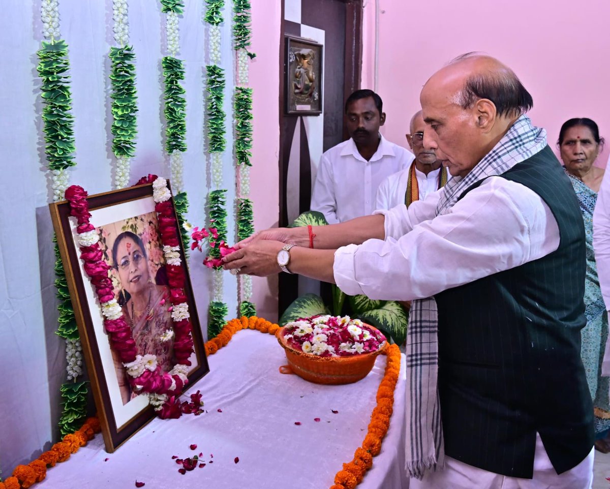 Brajesh Pathak tweet media