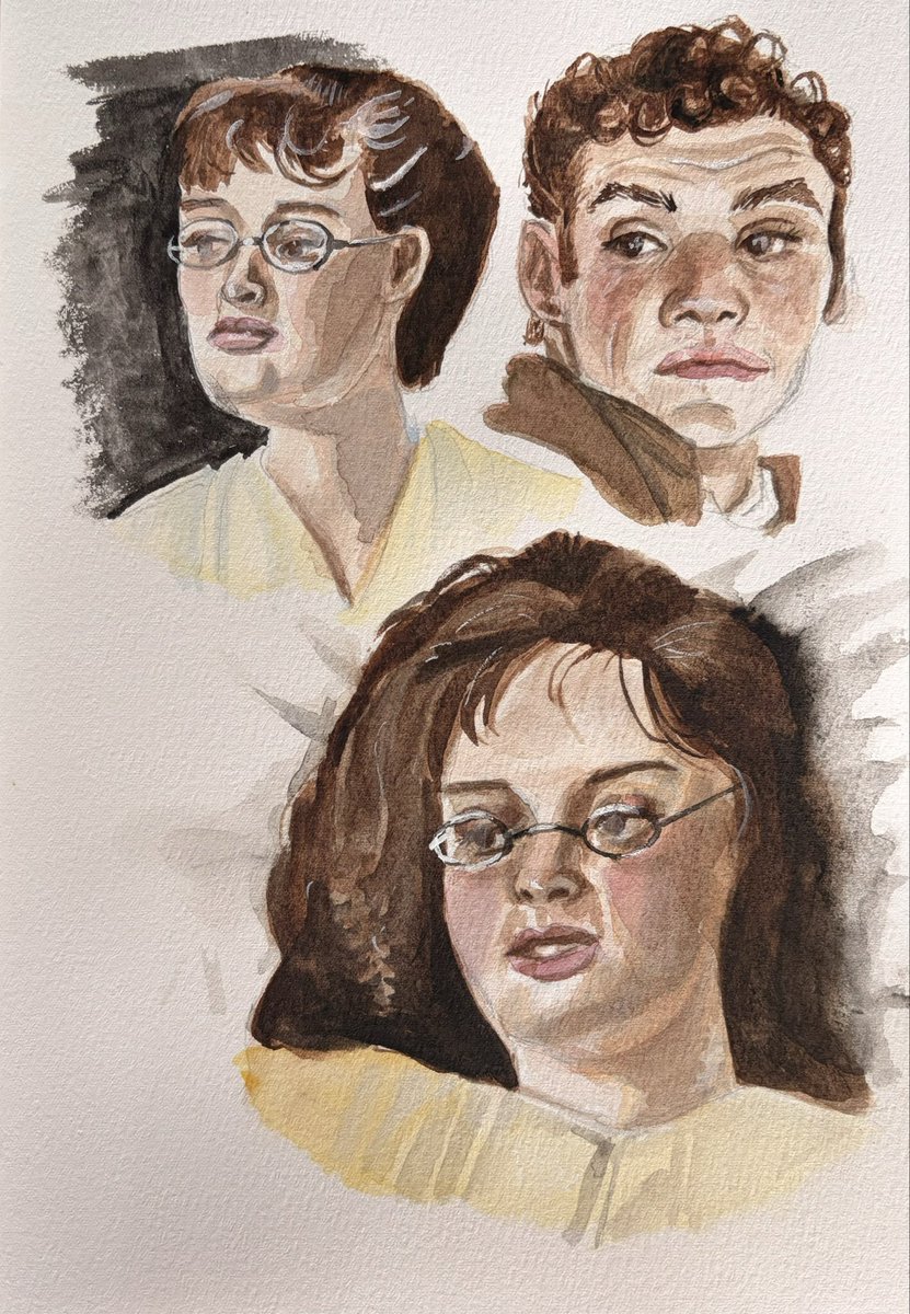 ellie 🍇🌙 tweet media