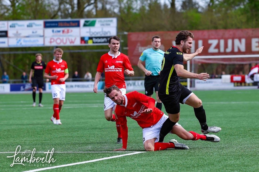 🔴⚪️ Excelsior’31 - Rohda Raalte: 1-1

Strijd. Spanning. Drie penalty’s.
Maar geen winnaar op De Koerbelt.

📸 Jan Sanderman (Ter Haar &amp; Van den Anker)
📸 Lamberth Anindjola (overige)

➡️ Lees verslag + fotoreportage:
excelsior31.nl