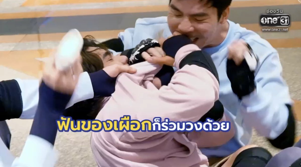 แอคม่วงft.เมนทั่วพระนคร tweet media