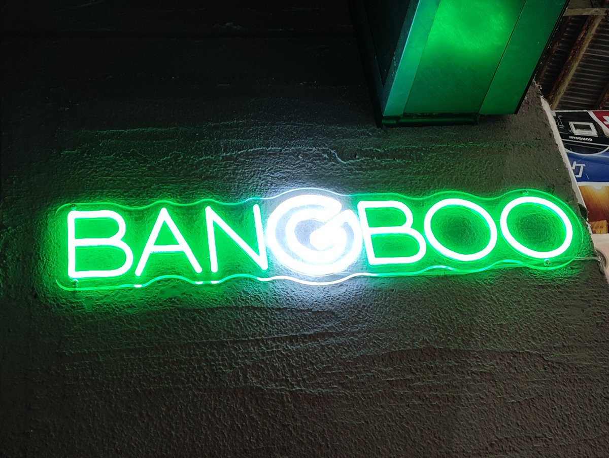 xMjwQOcEzIseCk3's tweet image. 梅田のライブサーキット終了♪♪♪
『月追う彼方』
『MAYSON's PARTY』
『NEK!』
3バンドともそれぞれの音楽性で超絶楽しかった！！！！！
#月追う彼方 #MAYSON'sPARTY #NEKI