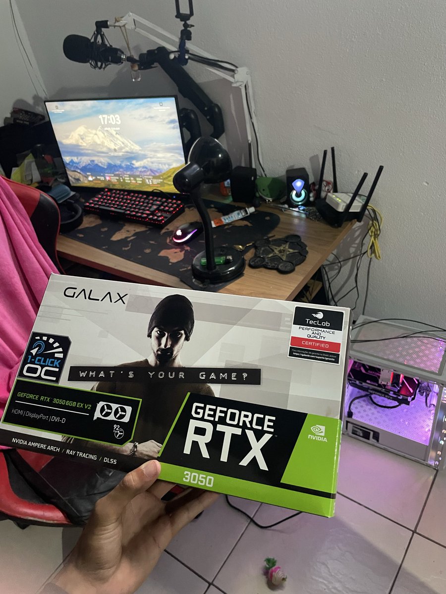 Comprei uma rtx 3050 e agora pude aposentar minhas 2 rx 580, estou pondo a venda cada uma por 350.