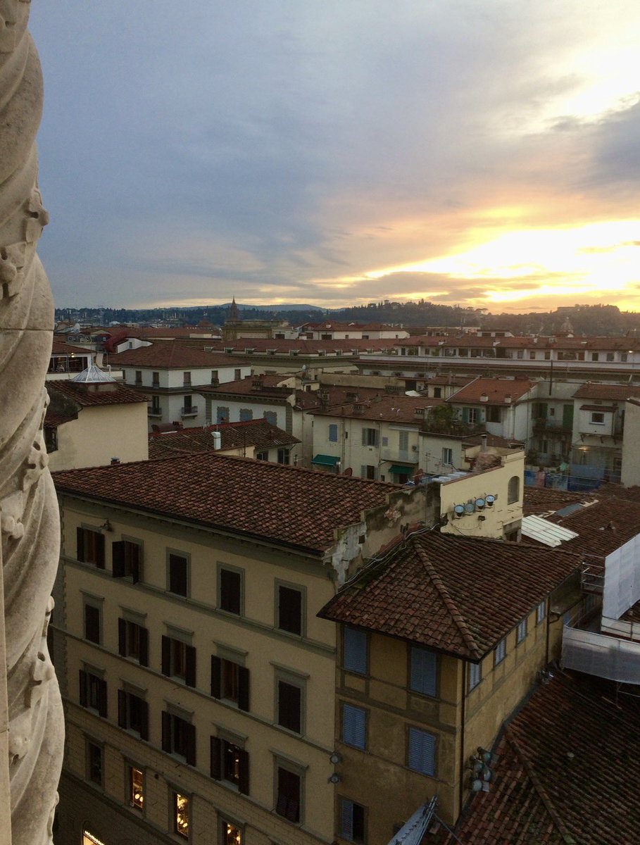 _sam_sa_ra's tweet image. Fisicamente ero proprio qui, eppure io non c’ero, chissà dov’ero.

📸 #Firenze