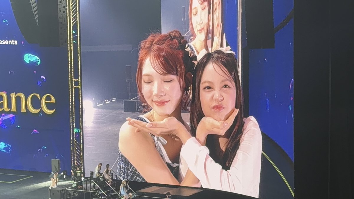 jiwoo pics tweet media