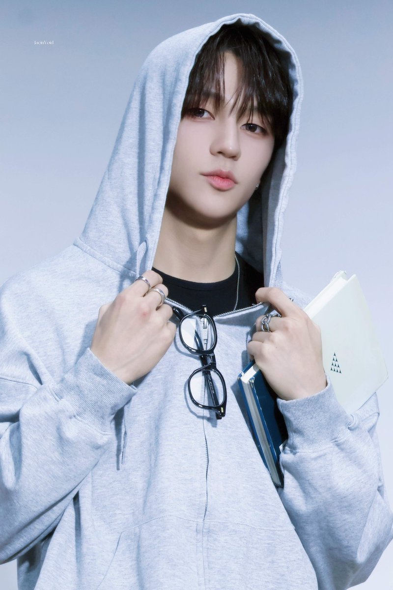 JaeinVoid's tweet photo. 260412 마이스타굿즈

#JAEIN #재인 #KEYVITUP #키빗업 https://t.co/kzssjcanPW