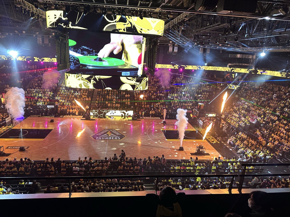 Bizhub_CEO's tweet photo. オープンハウス社のはからいでBリーグを初めて観戦に行きましたが、
ほんと楽しかったです。
スポーツ×エンタメが上手にコラボしてて、会場の一体感凄い！
こういうのはAIに絶対代替されないよな〜 https://t.co/WUuZd09JhI