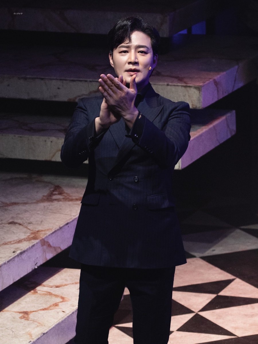 ᴄʟᴏᴜᴅ tweet media