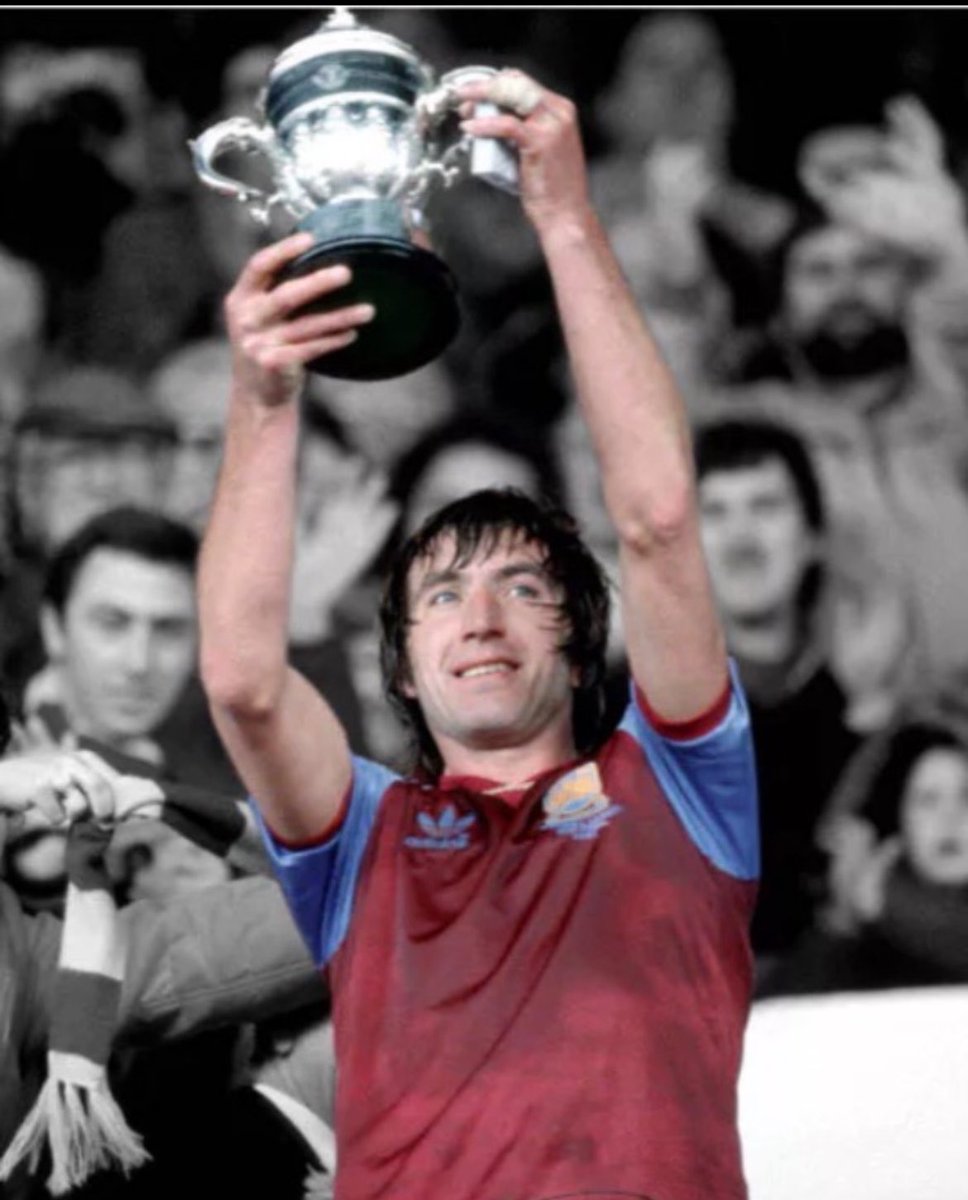 E13 Events tweet media