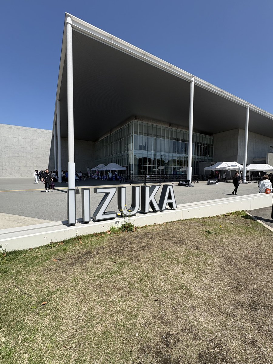 こうり tweet media