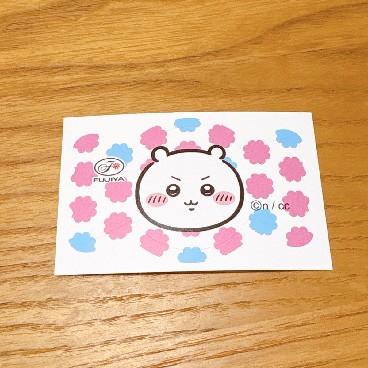 もち tweet media