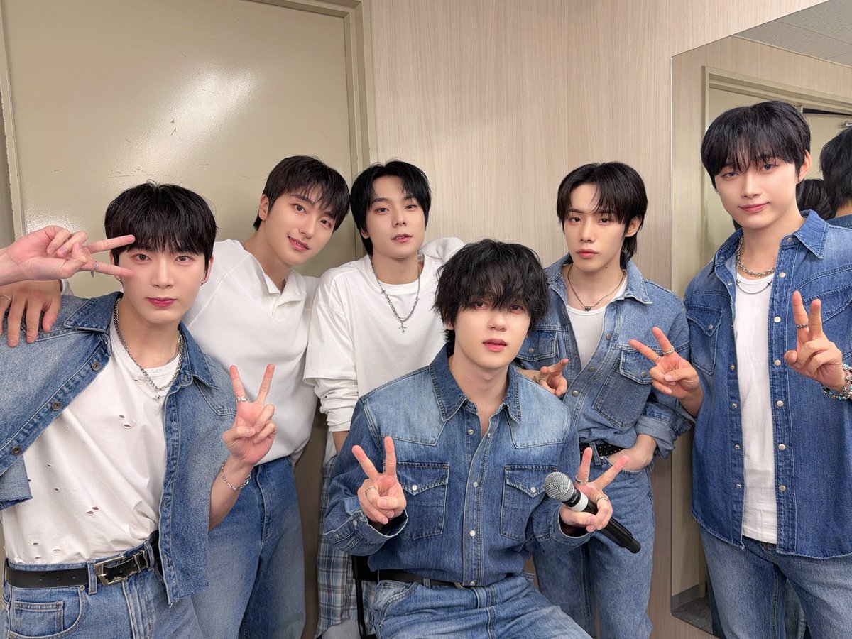 OMEGA X Official tweet media