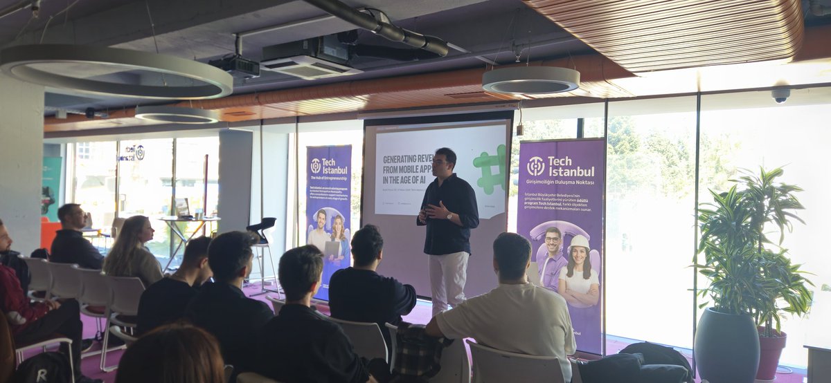 Kotlin İstanbul tweet media