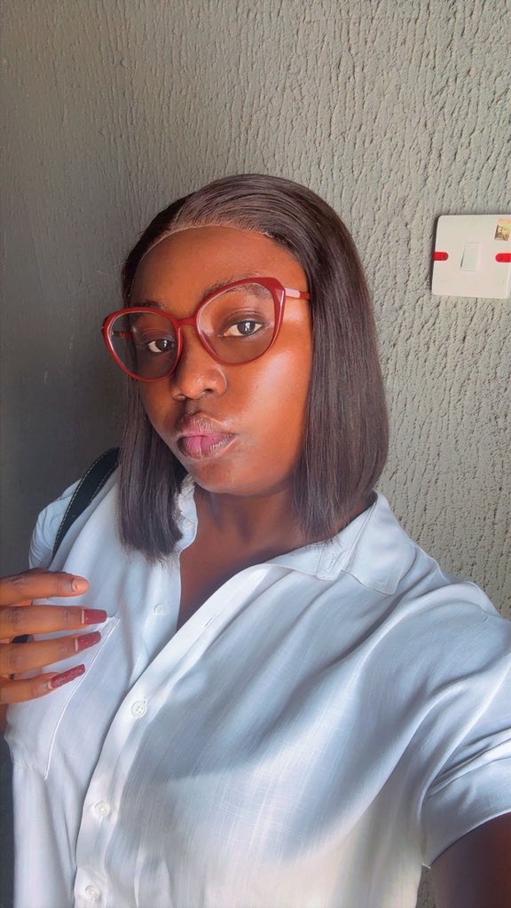 your_tech_sis (julietamobi.base.eth) tweet media