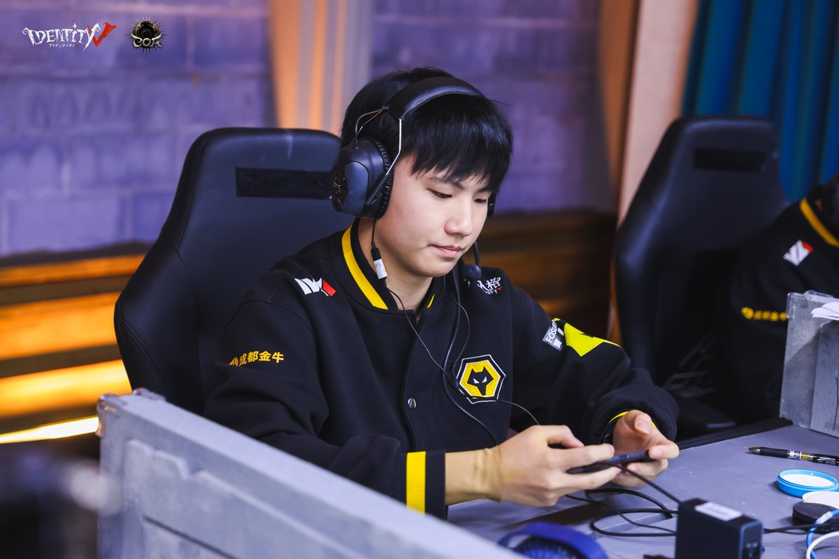第五人格COAIX COAⅨワールド決勝トーナメント 現場写真 Wolves Live
