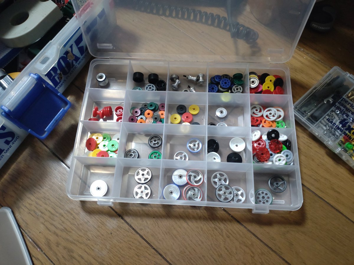 ボックス内のローラーを全部出してみた