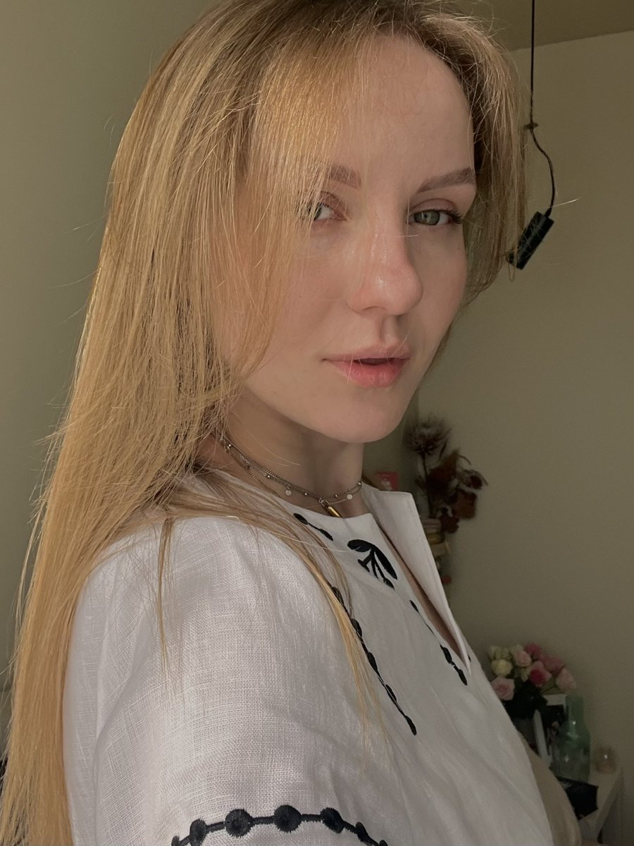 перша ластівка tweet media