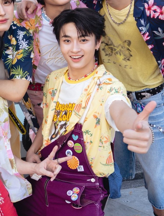 dindi 🦁 tweet media