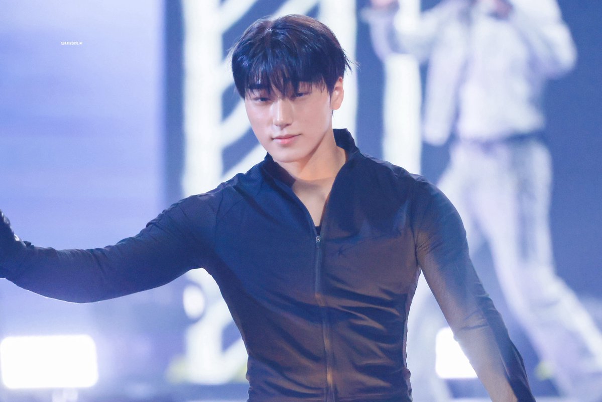 saniverse ♡ tweet media