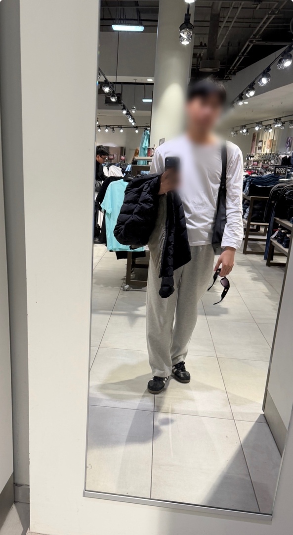 BUKAN BASE RATED tweet media