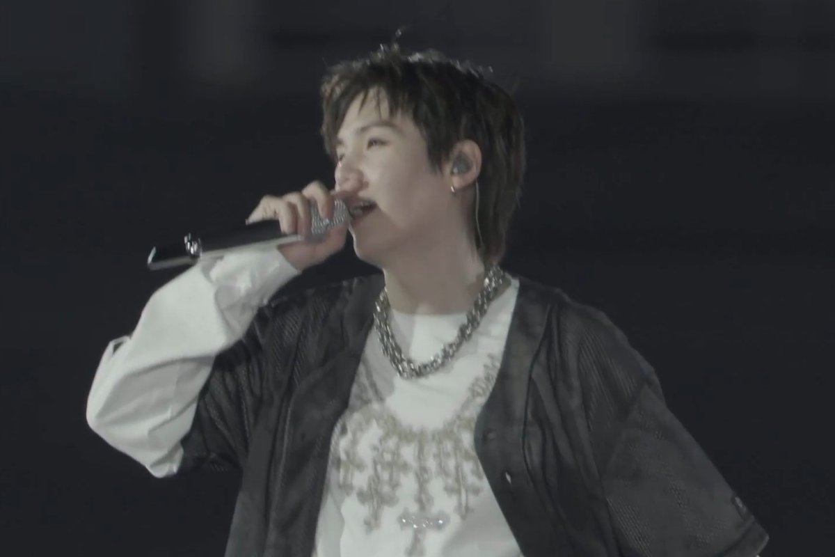 adella⁷ tweet media