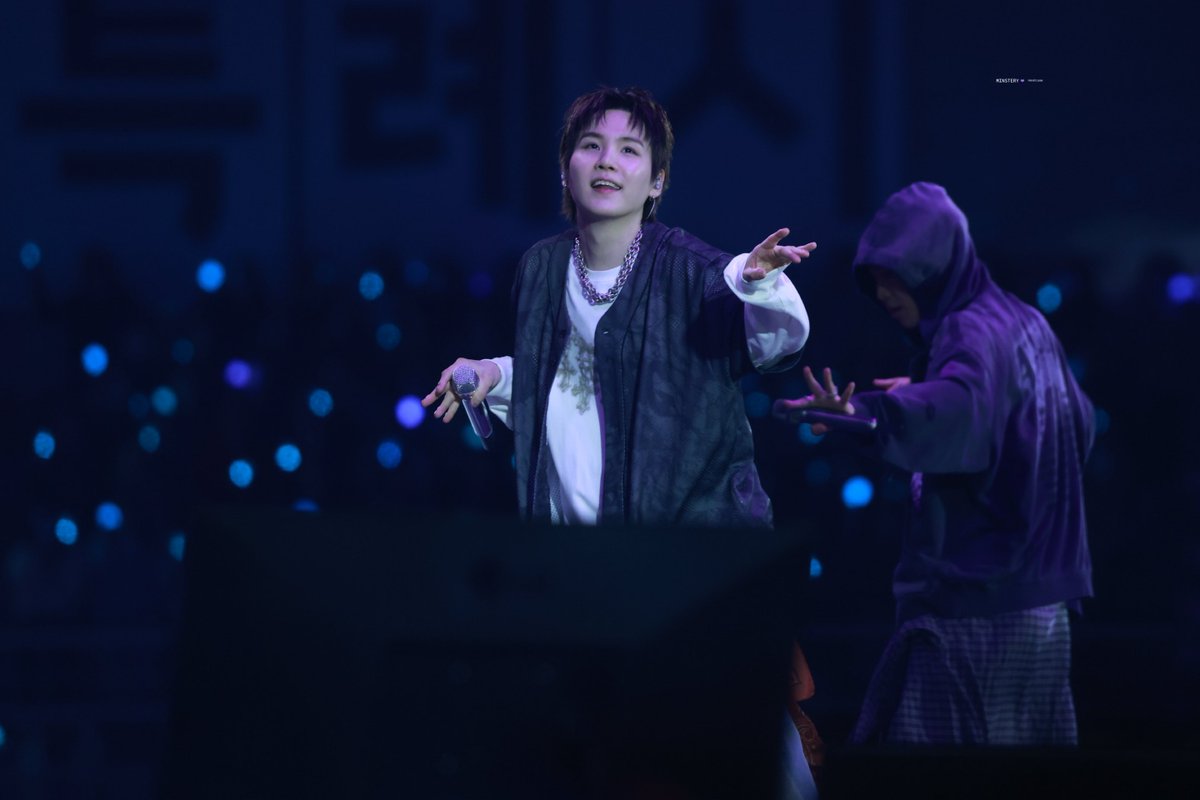 260412 pre

#SUGA #윤기 #슈가 #BTS
#방탄소년단