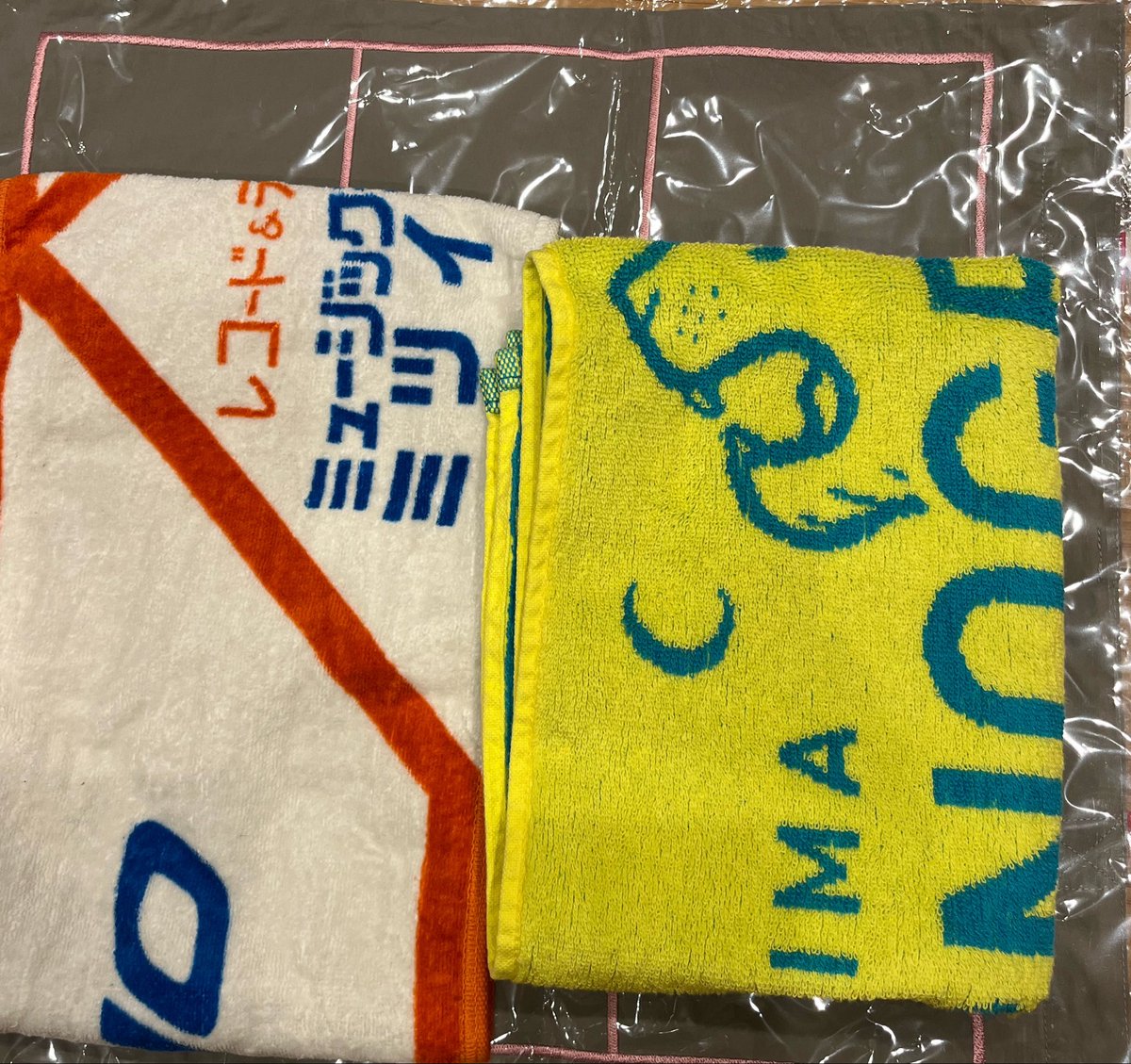 ∠まり tweet media