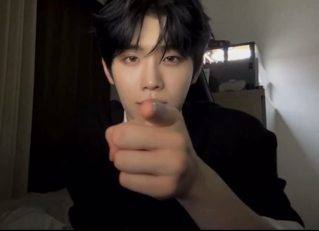 Just a Rose tweet media