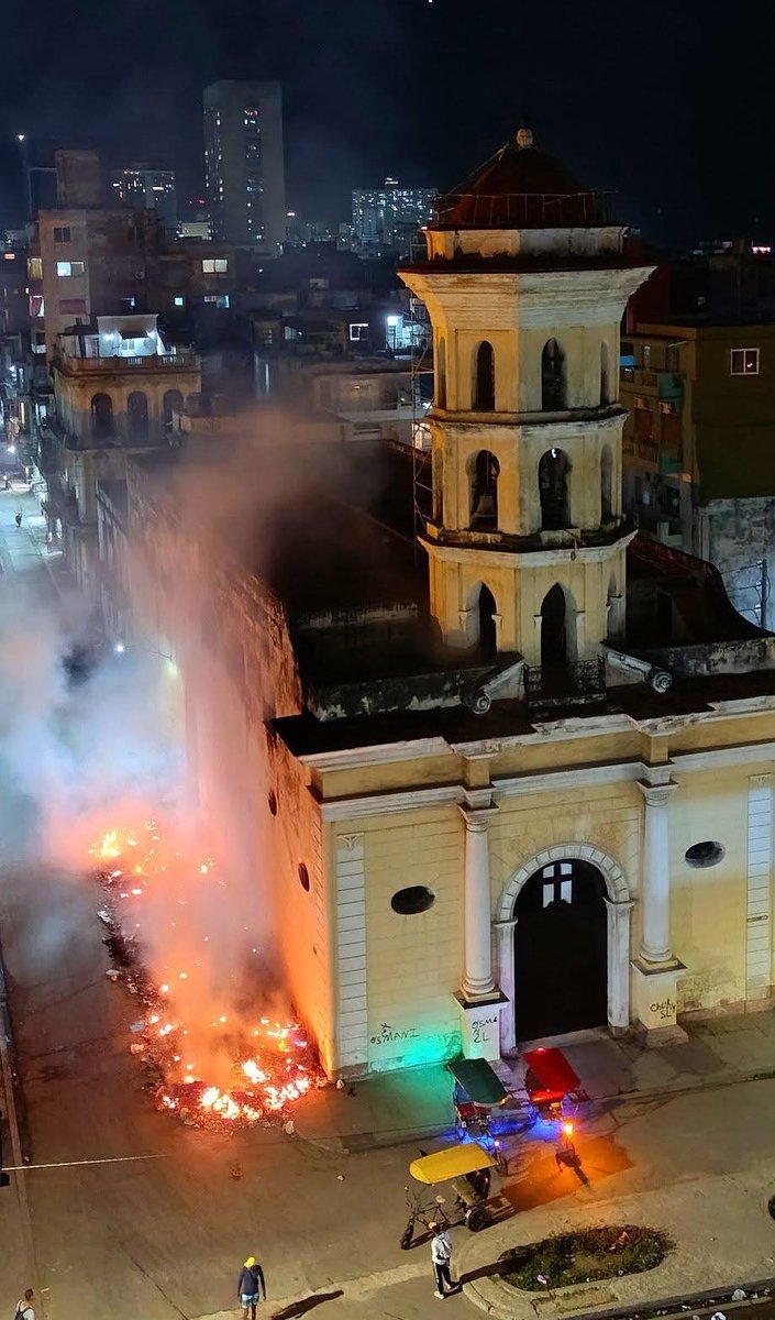 Mario J. Pentón tweet media