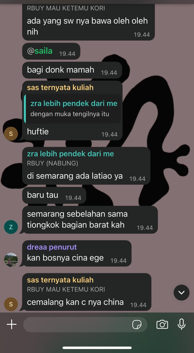 GAKUAT😭 postinganny dan komengnya,, ntu jajanan warung.. ada banyak yg komeng mau mau mau😔 ya Allah