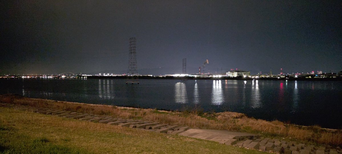 ティッシュ tweet media