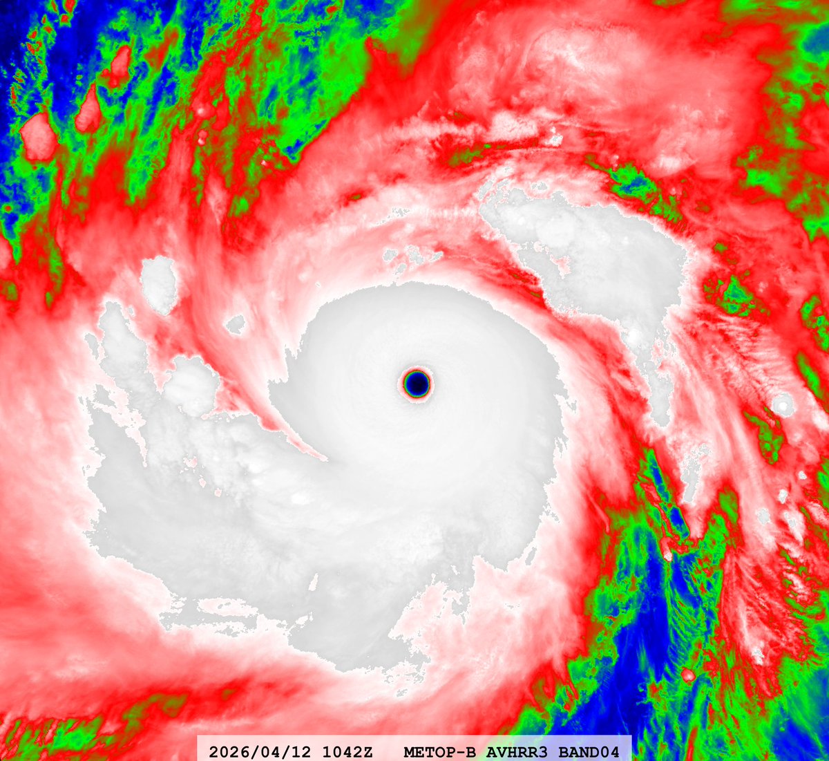zeb199818's tweet photo. #04W Typhoon #SINLAKU
Satellite: #METOPB #AVHRR3
Channel : B04 (10.8 µm) 1.1 km
Time : 2026/04/12 1042Z
Eye Temp : 25.0876 °C
Data Source : #EUMETSAT Data Store L1B
CPA : ~220 km https://t.co/qXF0Is2UIj
