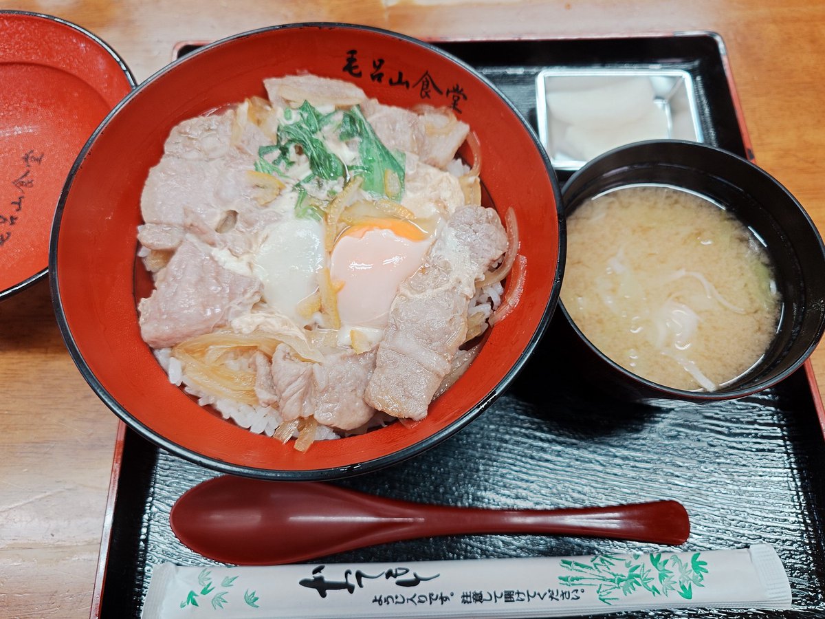 hiroaki1590's tweet photo. #毛呂山食堂 
#ぶったまげ丼
#埼玉県 https://t.co/QepYlRChqn