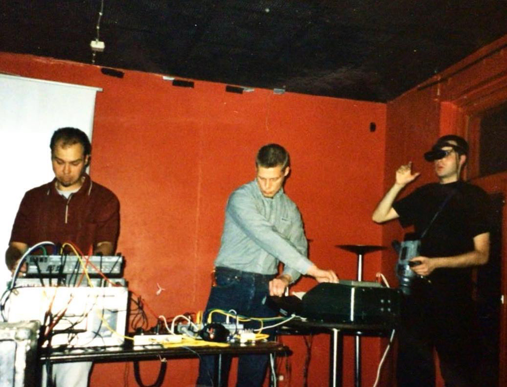 embryoroom tweet media