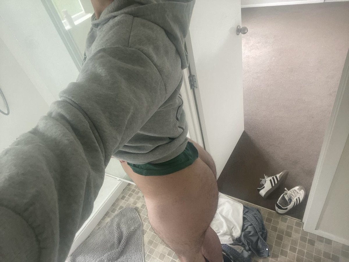 fineshytmlm's tweet photo. #goon #nz #chch #virgin https://t.co/9gc9v1r5aS