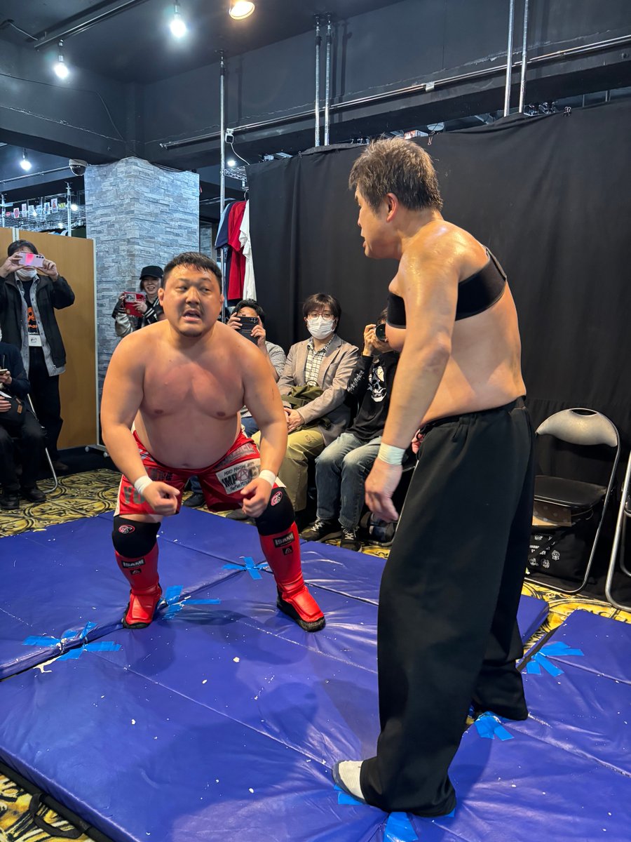 けいじ tweet media