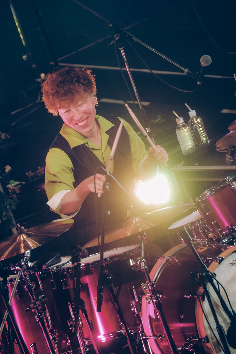 sumika_inc's tweet photo. #sumika
Live Tour 2026 『Unique』

2026.04.12
東京エレクトロンホール宮城

心が震える瞬間が何度も訪れた宮城公演。
最新で最高な空間が目の前にありました◎
本日もありがとうございました！🏠 https://t.co/fMwocWBHQE