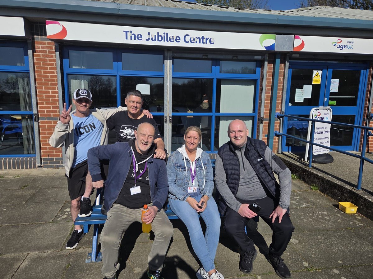 RRR_LUF's tweet image. Project Free On The Move 🚶‍♀️🌿

A brilliant wellbeing walk for Project Free around Clarence Park in Bury. A great chance to get moving, enjoy the outdoors, and connect with others in a relaxed and supportive setting.

#RedRoseRecovery #ProjectFree #Wellbeing #Community