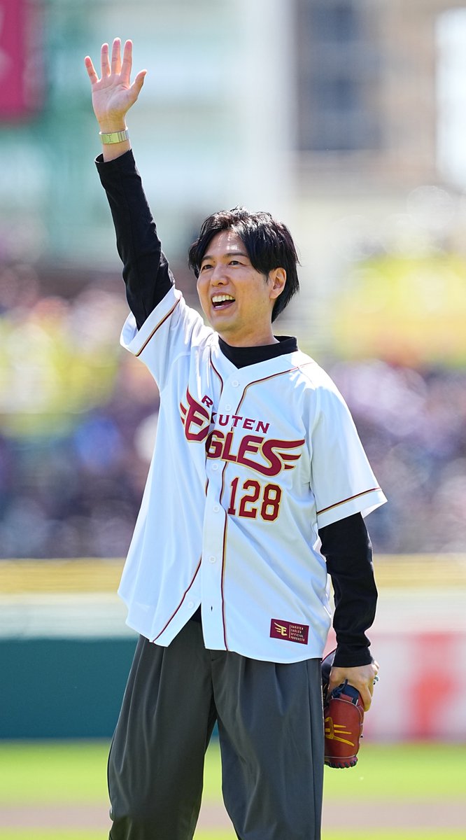 サンスポ×EAGLES tweet media