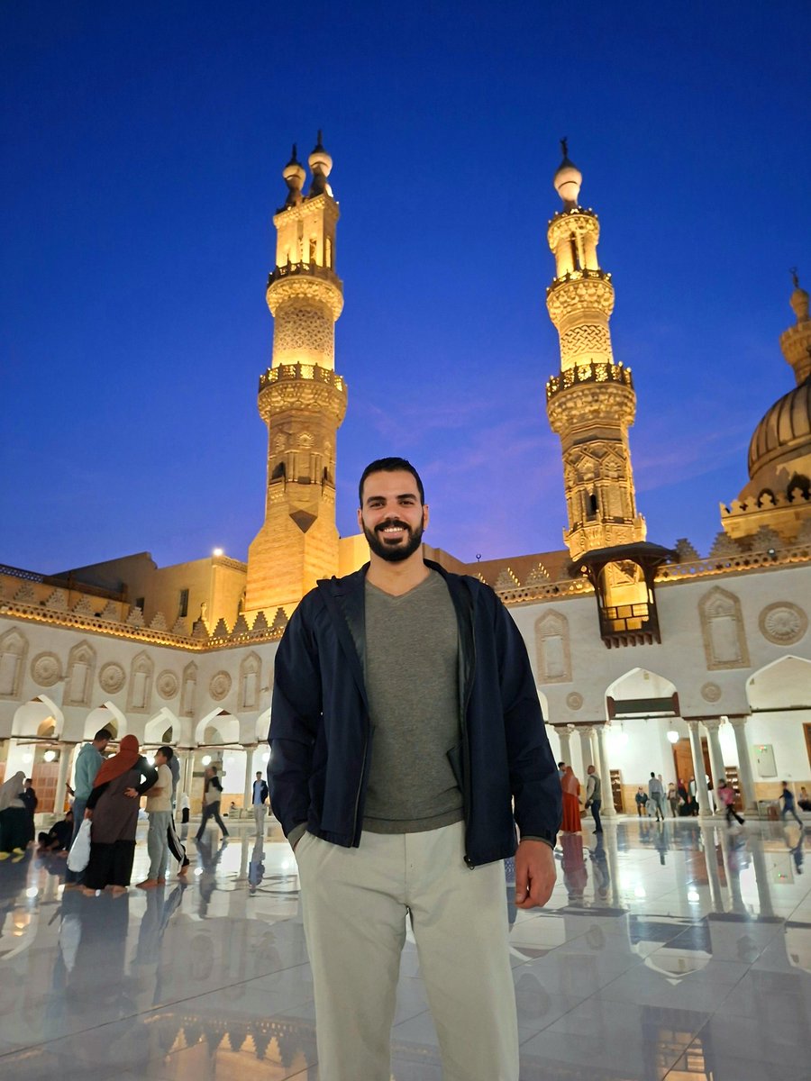 ismail_1ibrahim's tweet photo. لا أجد راحتي النفسية وشغفي الا بين الذكريات والتراث ، لا اشبه هذا العالم انا فقط اتأقلم ، مررت بالكثير لكي استعيد روحي ونفسي بعد سنوات من الخذلان والتعب والمعافرة  ، الكل أصبح عابر بالنسبة لي لا أحد يبقي والكل فترات لم اعد اتمسك فقط اعيش كما أنا https://t.co/5exhsAkY0X