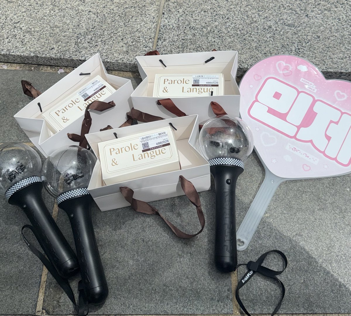 냥이 tweet media