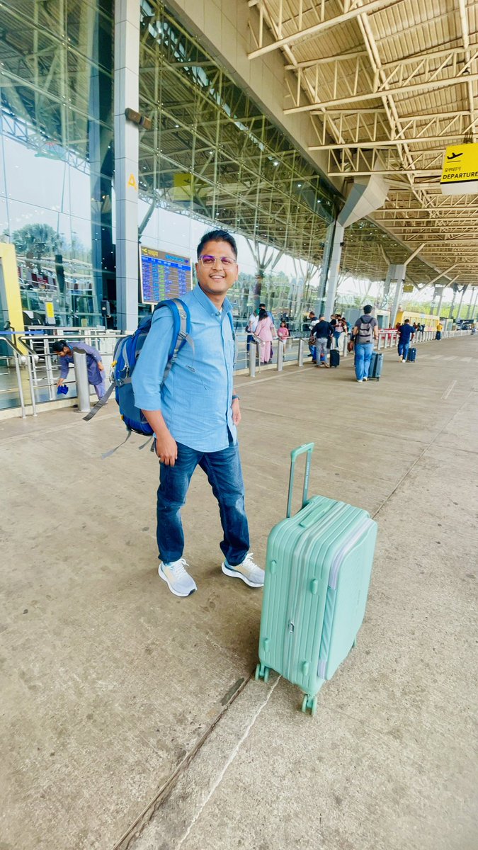 Sanatan_Swain_'s tweet image. Some glimpses of our Goa trip, full of fun and good vibes ✈️🌴”
#GoaTrip #Travel #Memories
