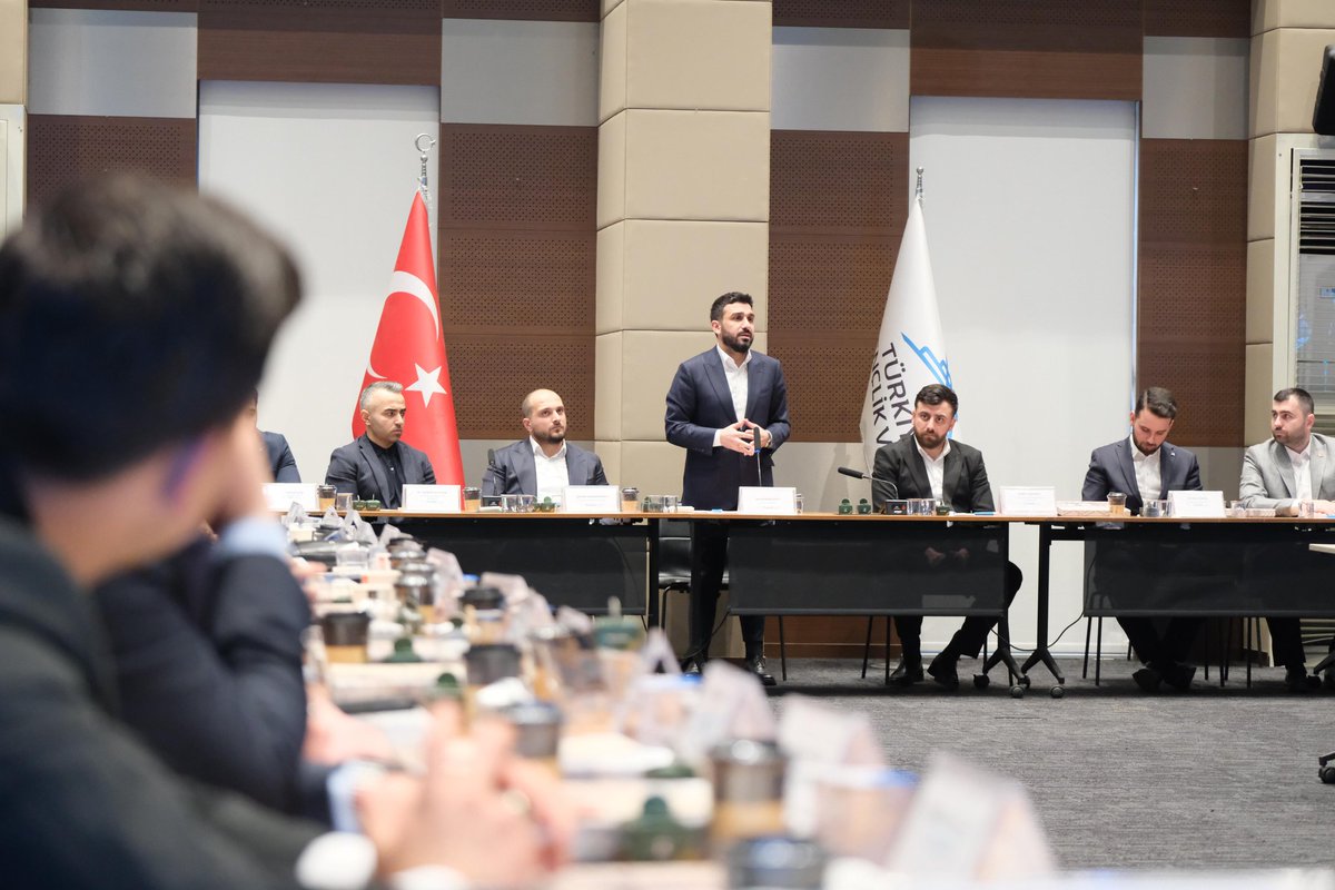 Zafer Karamağara tweet media