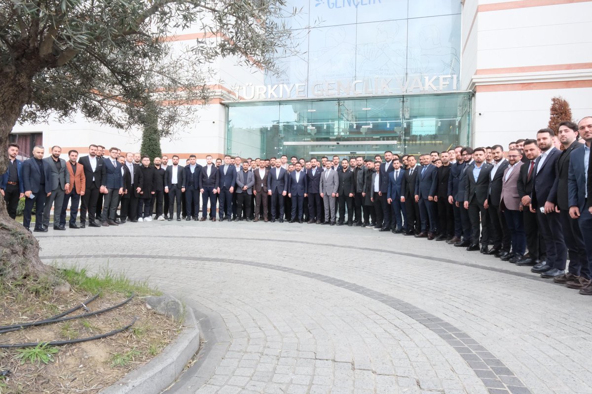 Zafer Karamağara tweet media