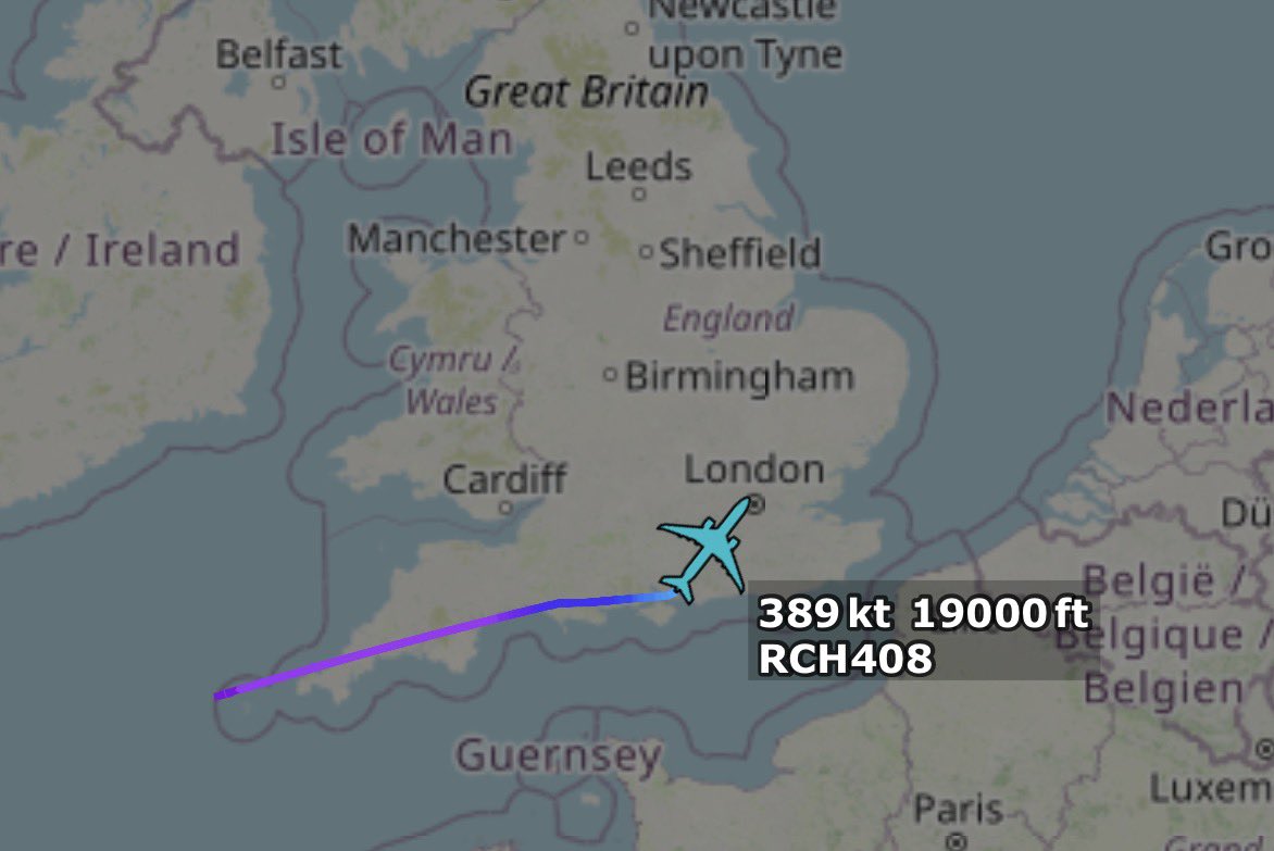 ArmchairAdml's tweet image. #USAF United States Air Force

Boeing KC-46 Pegasus 1x
#AE5E12 17-46037 - REACH 408

REACH 408 inbound RAF Mildenhall from Lajes on Coronet East 051, working BANTER Ops 300.800

CE051 is for the return of the F-22s at Lakenheath that were on a TDY. Three Raptors remain at